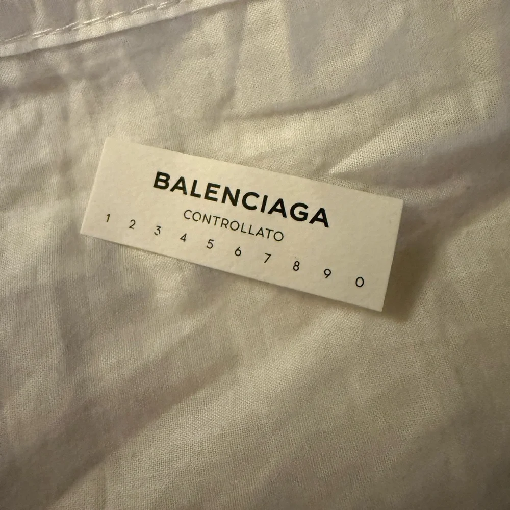 NWT- Authentic Balenciaga Tote Bag- Papier A4- Never used! Nordstrom purchase - Picture 5 of 12
